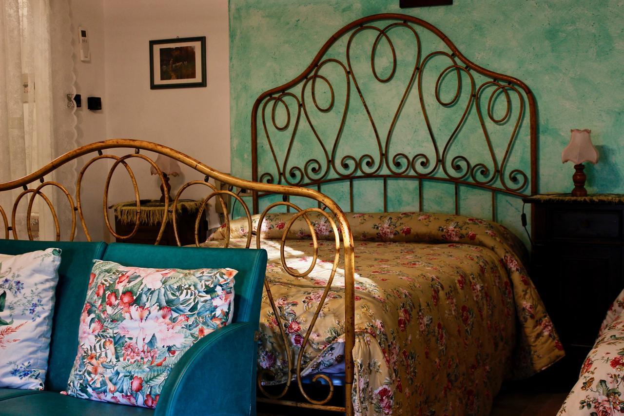 בורגו סן לורנצו Villa Aurora Di Ferracciano מראה חיצוני תמונה